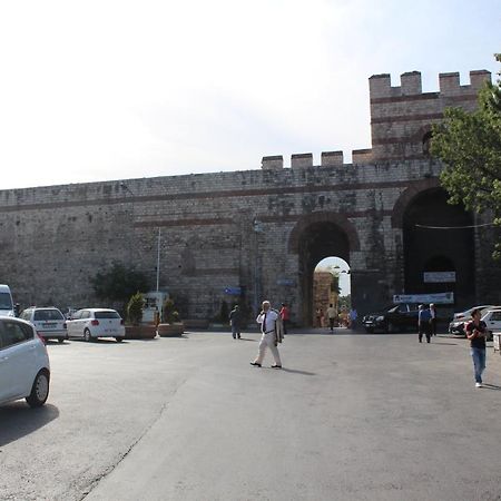Hotel Surucu Istanbul Ngoại thất bức ảnh